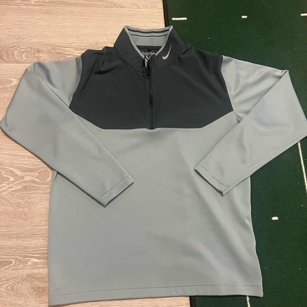 Nike golf pullover, large